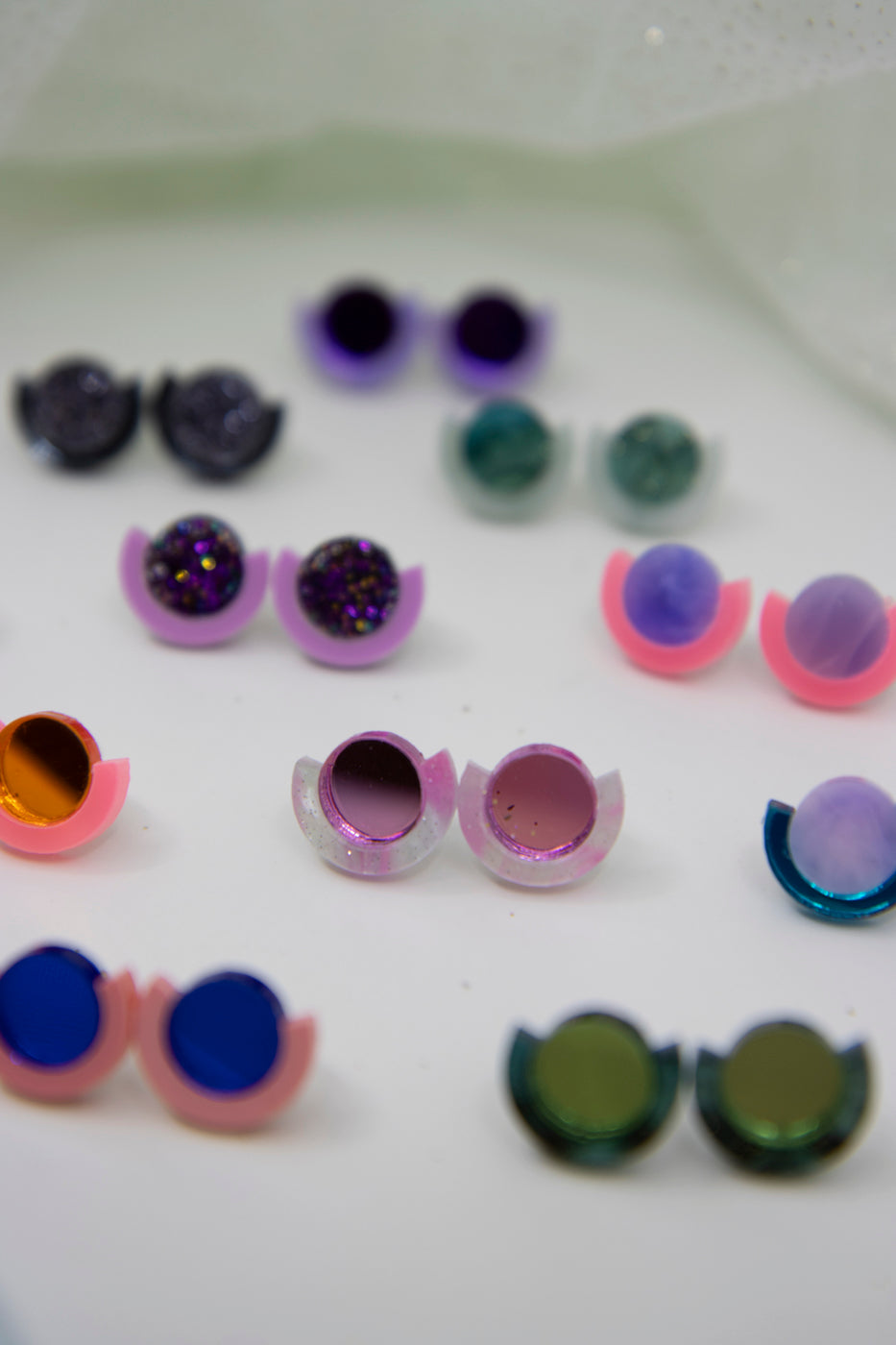 MINI Ohrstecker – Dezentes Design in Candy Color