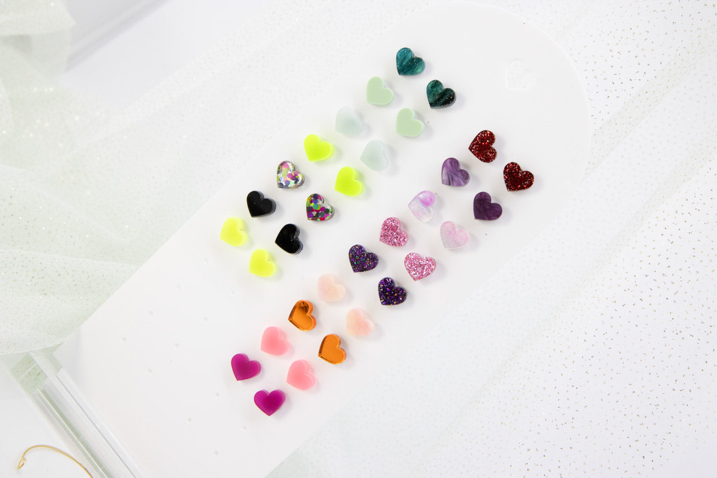 MARBLE Mini Heart Acrylic Earrings – Design with a unique play of colors