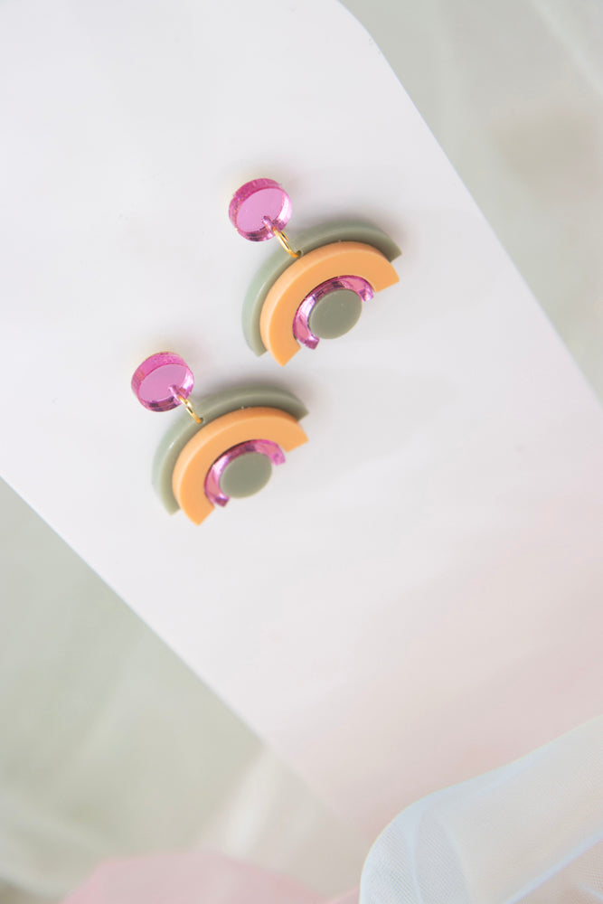 Geometrische Ohrstecker "DINA"