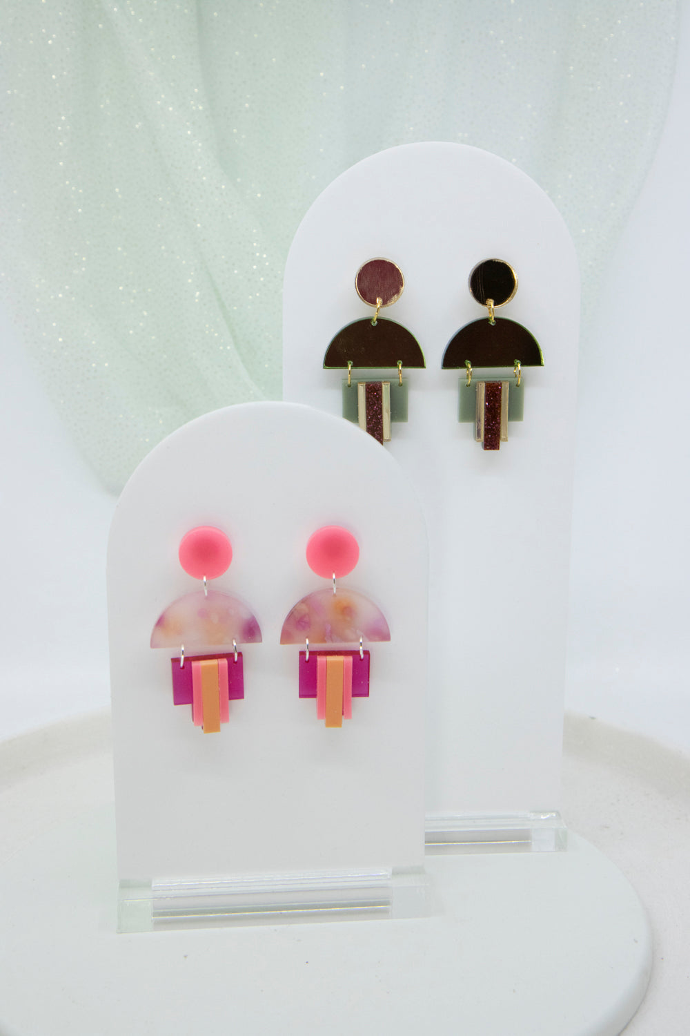 Art-Déco Ohrstecker EMPIRE – Spiegelgrün & Glitter-Dunkelrot