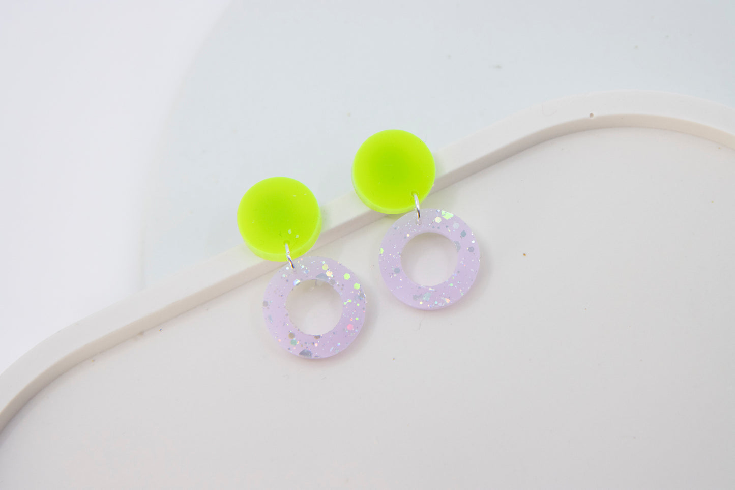 Ohrring "LENA" Neon-grün, glitter, geometrisch