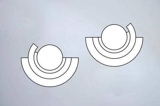 Individueller Ohrstecker "PINA ME" aus Acryl gelasert geometrisch
