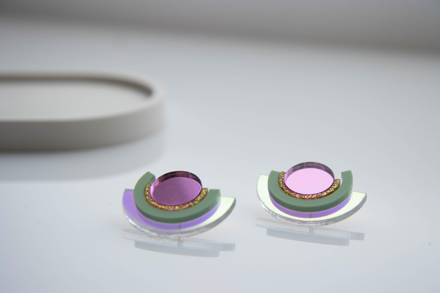 Geometric earrings made of holographic acrylic "PINA"