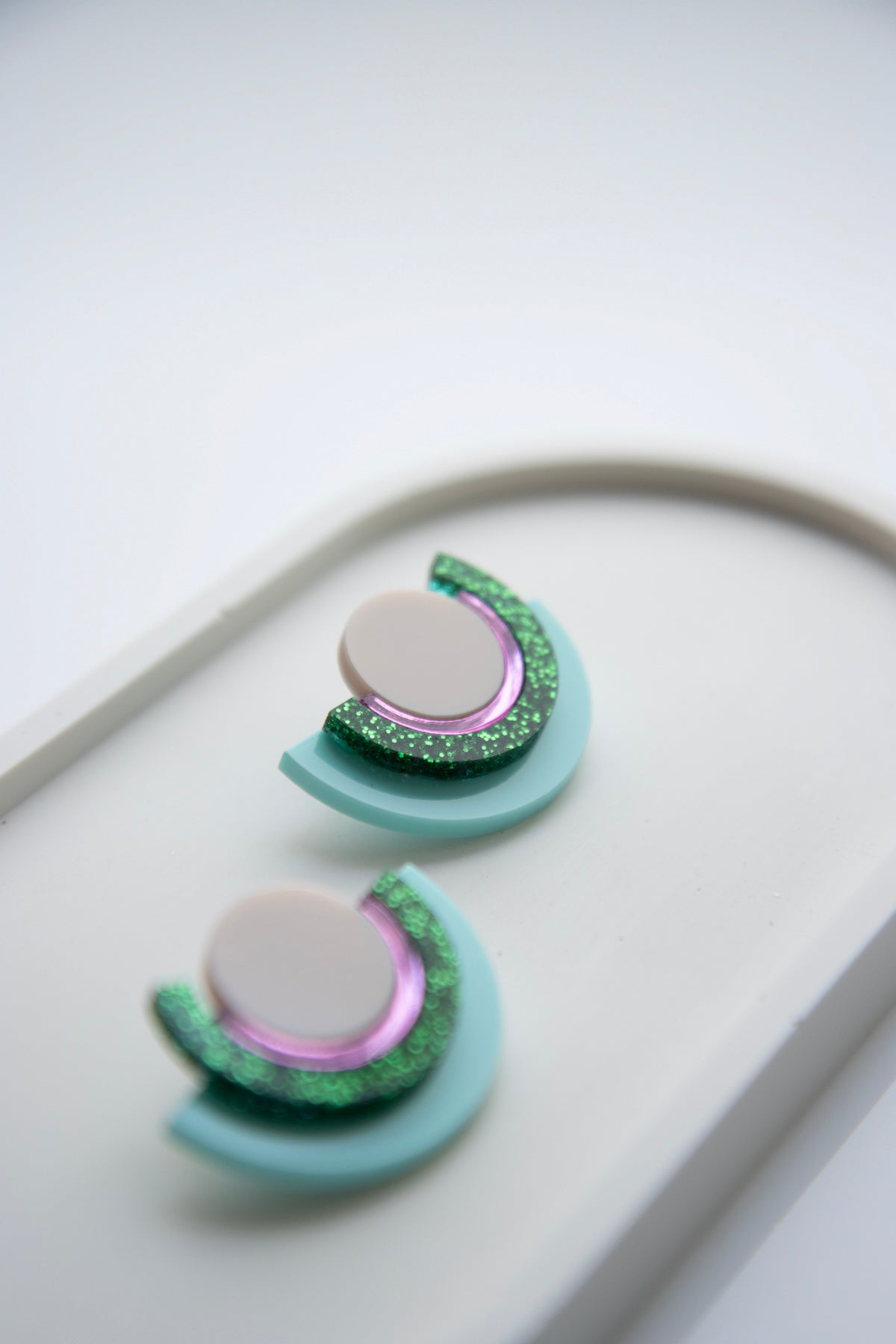 Geometric earrings "PINA" made of acrylic with glitter effect