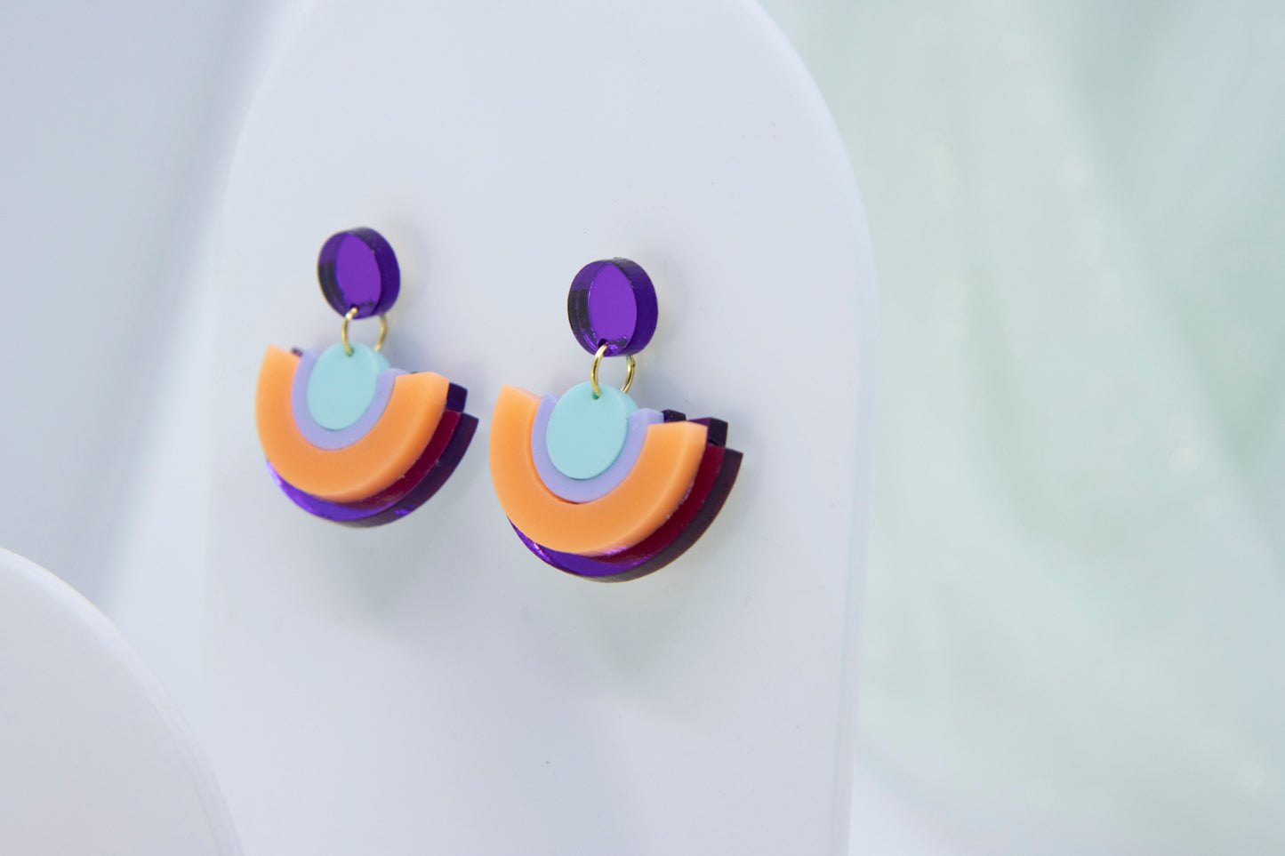 Dopamine Ohrringe BINA – neon orange ultraviolett