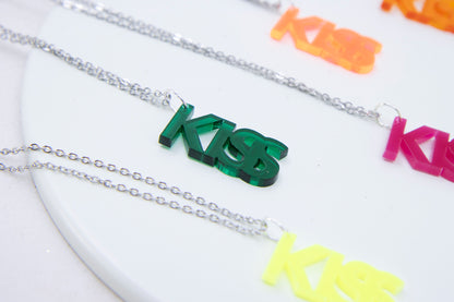 Worddrops KISS  – Statement Text kette aus Acrylglas