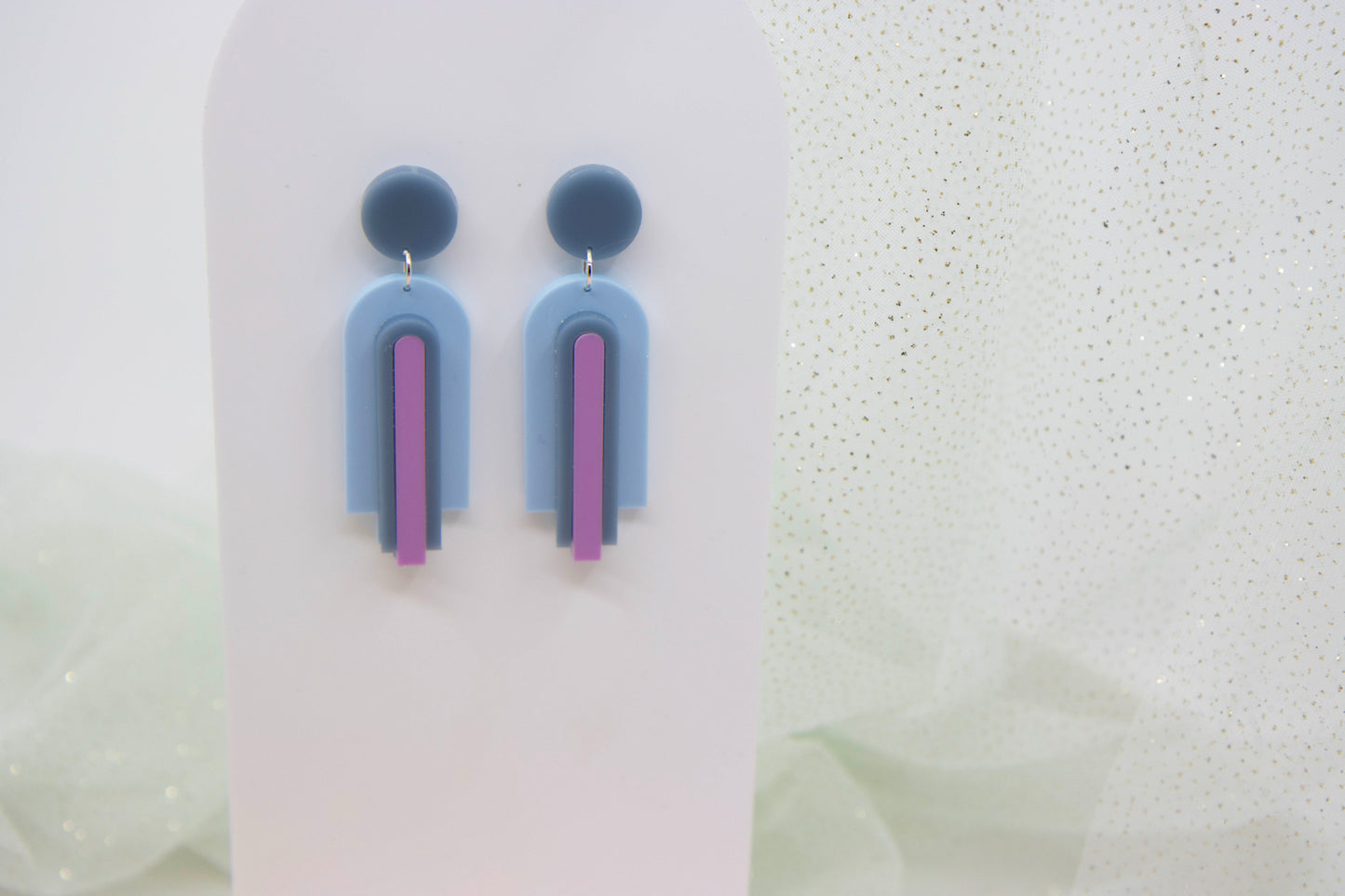 Geometrische Bogen statement Ohrstecker "GINA" – Blau Lila