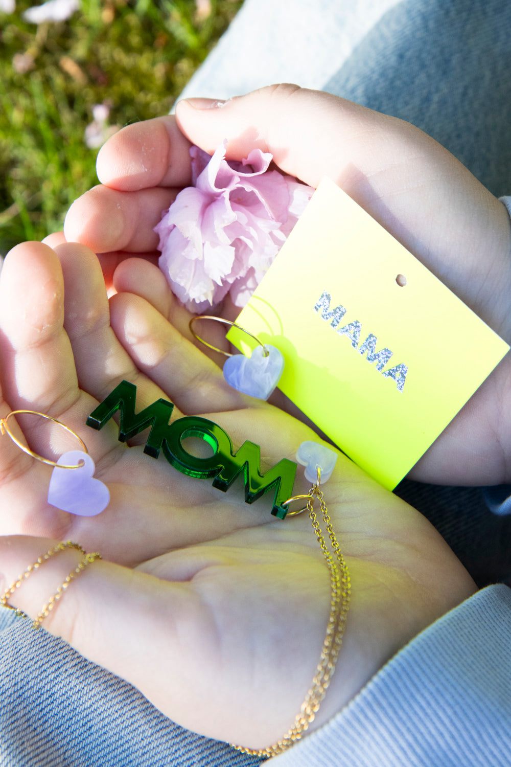 Special Edition -  Muttertags Set Kette und Ohrringe