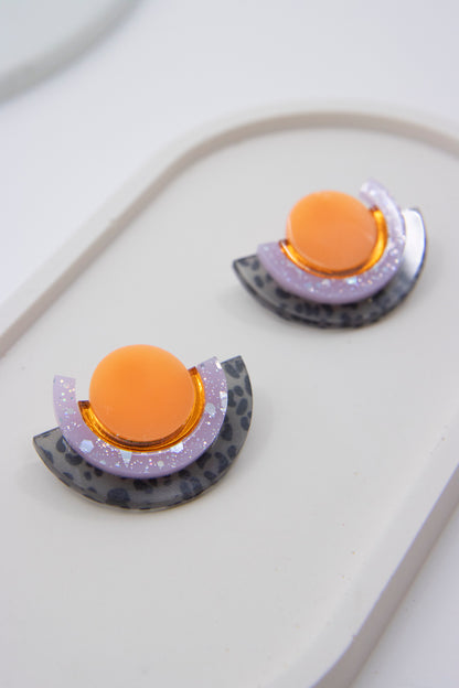 Ohrstecker halbkreis aus Acryl mit Leopardenmuster