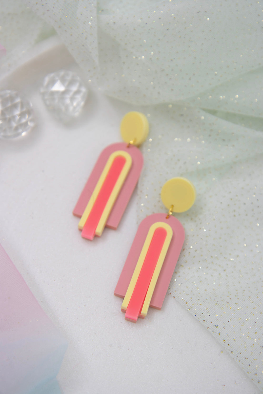 Acrylschmuck Ohrringe geometrisch "GINA" – Peach