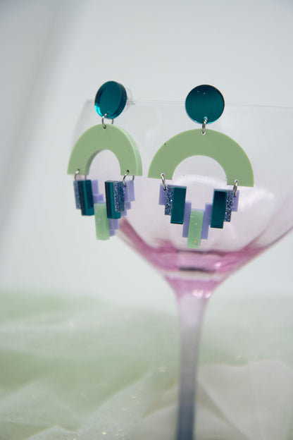 Royal blue ear stud "NENA" with hologlitter