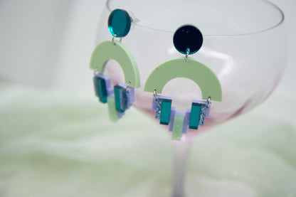 Royal blue ear stud "NENA" with hologlitter
