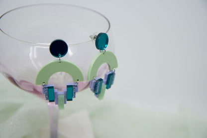 Royal blue ear stud "NENA" with hologlitter