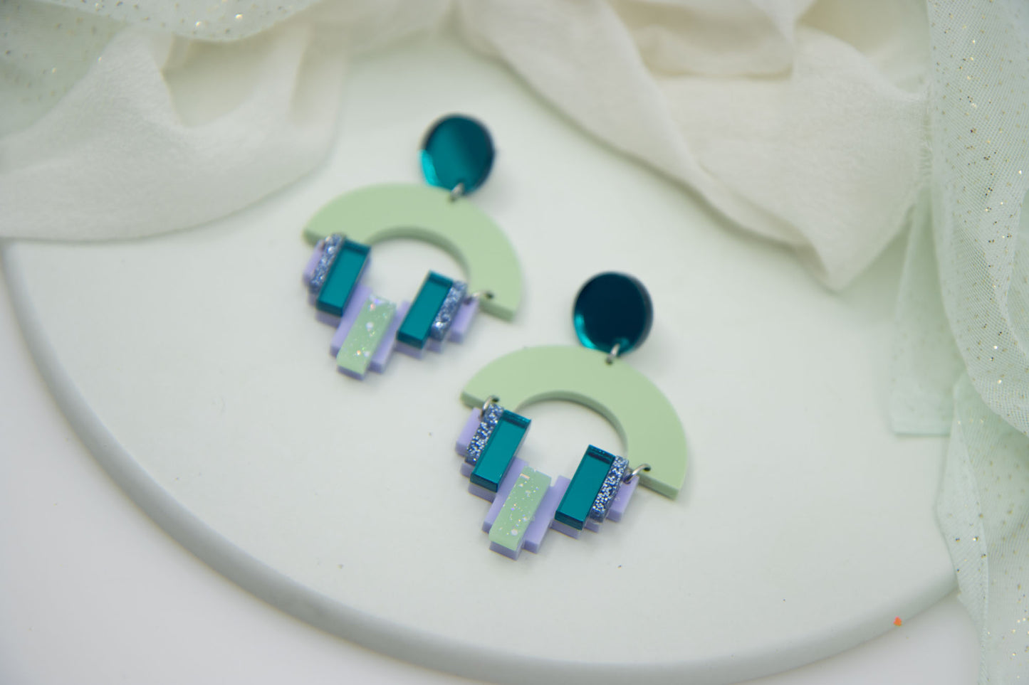 Royal blue ear stud "NENA" with hologlitter